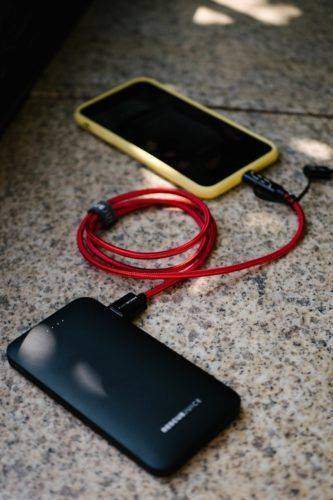 Rød Kraftkabel 3-i-1 USB lade charging kabel for Android, Samsung, iPhone, Micro-USB, USB-C